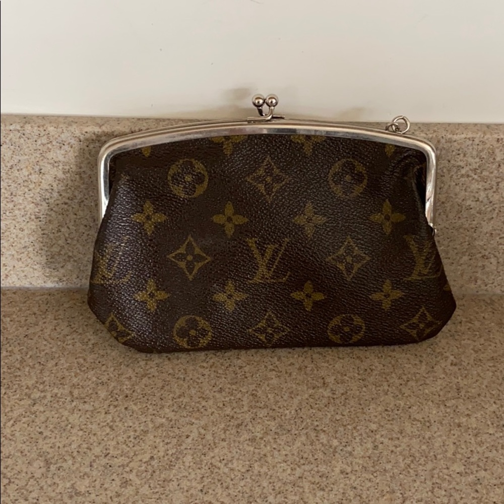 Louis Vuitton 7” x 4-1/2” change purse/makeup case